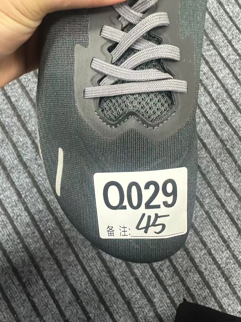 男女户外休闲鞋q029