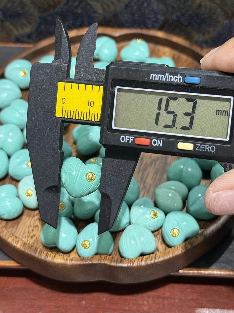 P8美松拉丝屁桃爱心通孔配件