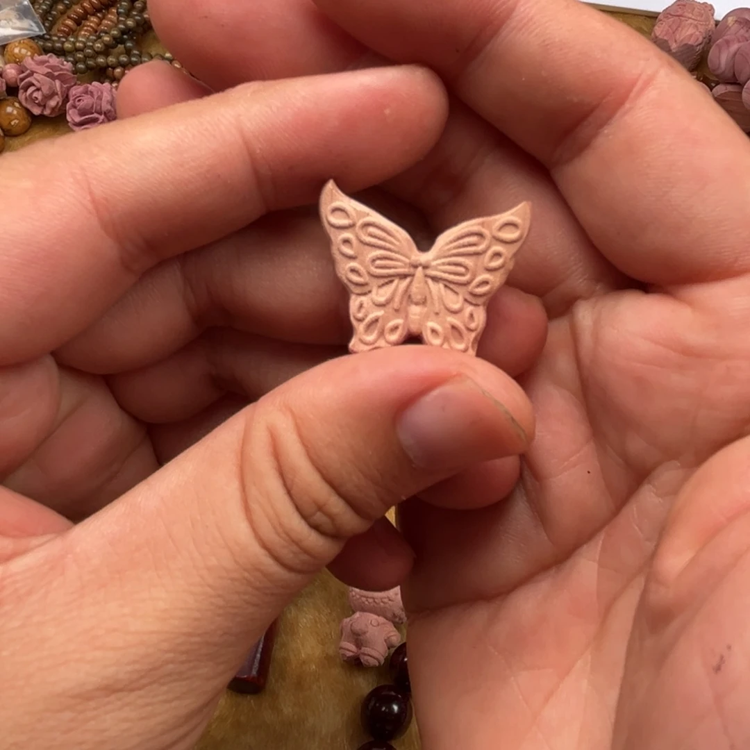 大叶紫檀（黑酸枝木类）