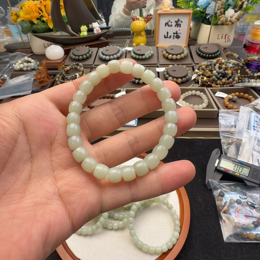 和田玉未镶嵌手链且末蓝卡8直切，42