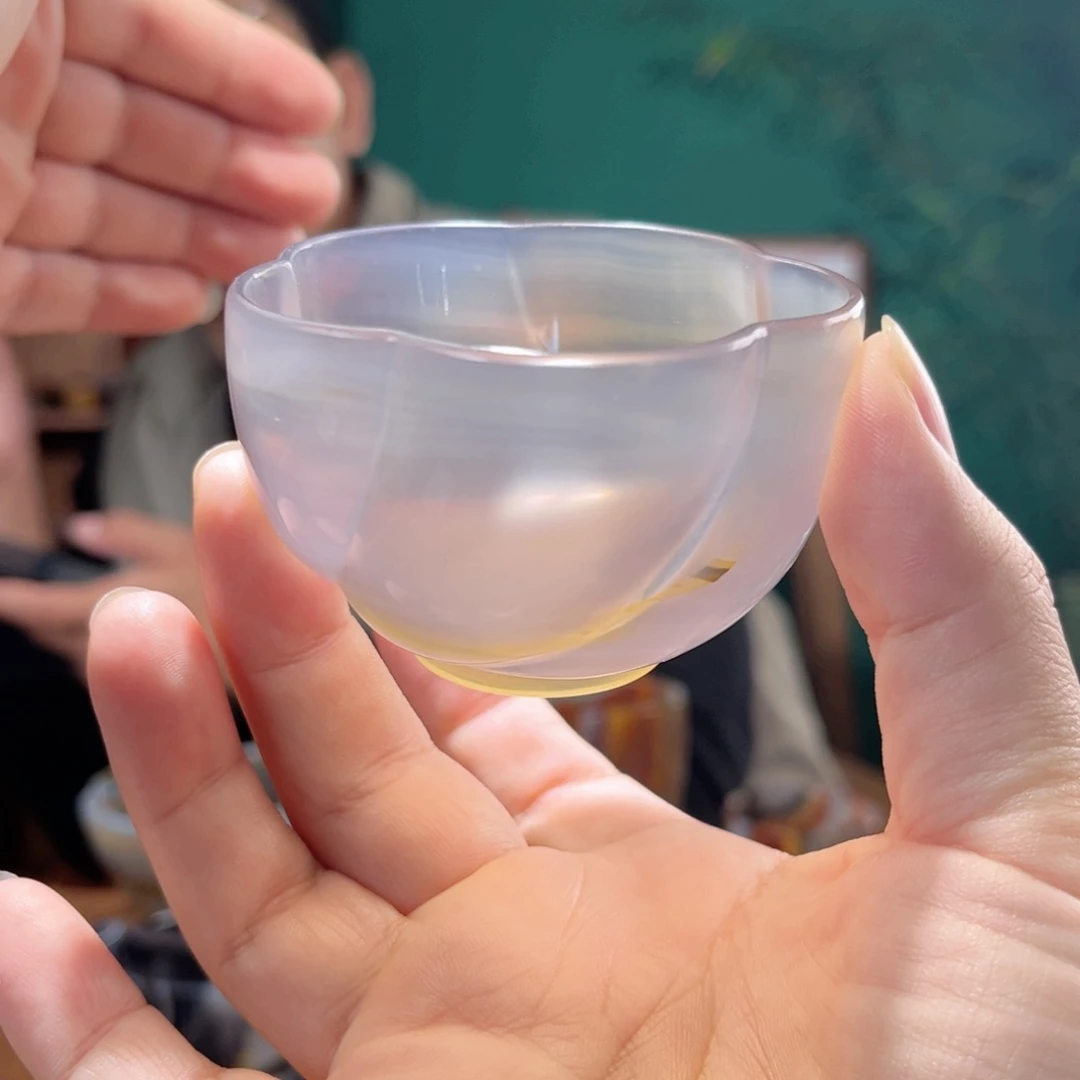 玛瑙/玉髓茶器未镶嵌你****?