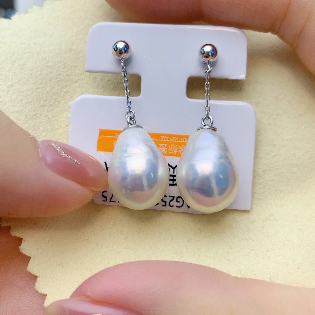 银S925镶嵌淡水珍珠耳饰W1