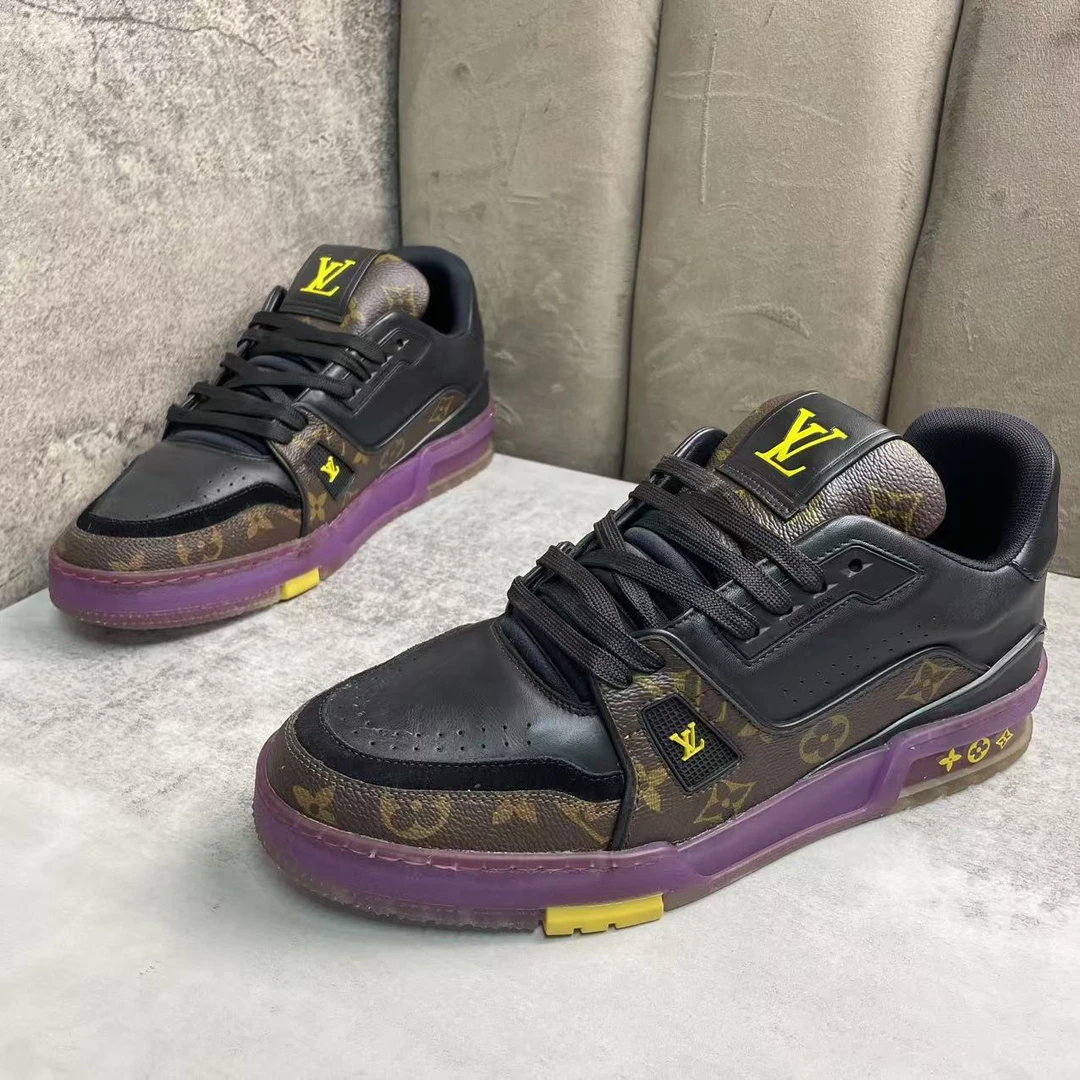 95新 LouisVuitton/路易威登 紫金湖人Tr时尚百搭低帮板鞋/41码