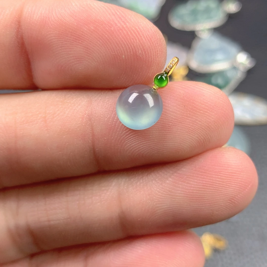 【闪购商品】翡翠18K金镶嵌颈饰翡翠