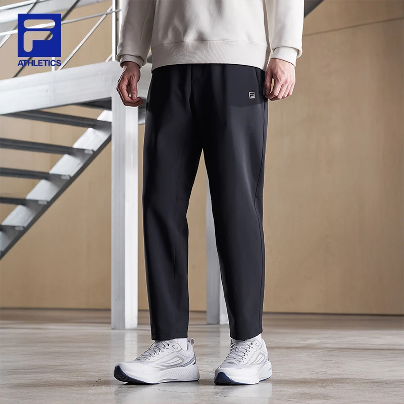 FILA斐乐男士【防风防水】秋冬加绒保暖运动休闲针织裤A11M541603F