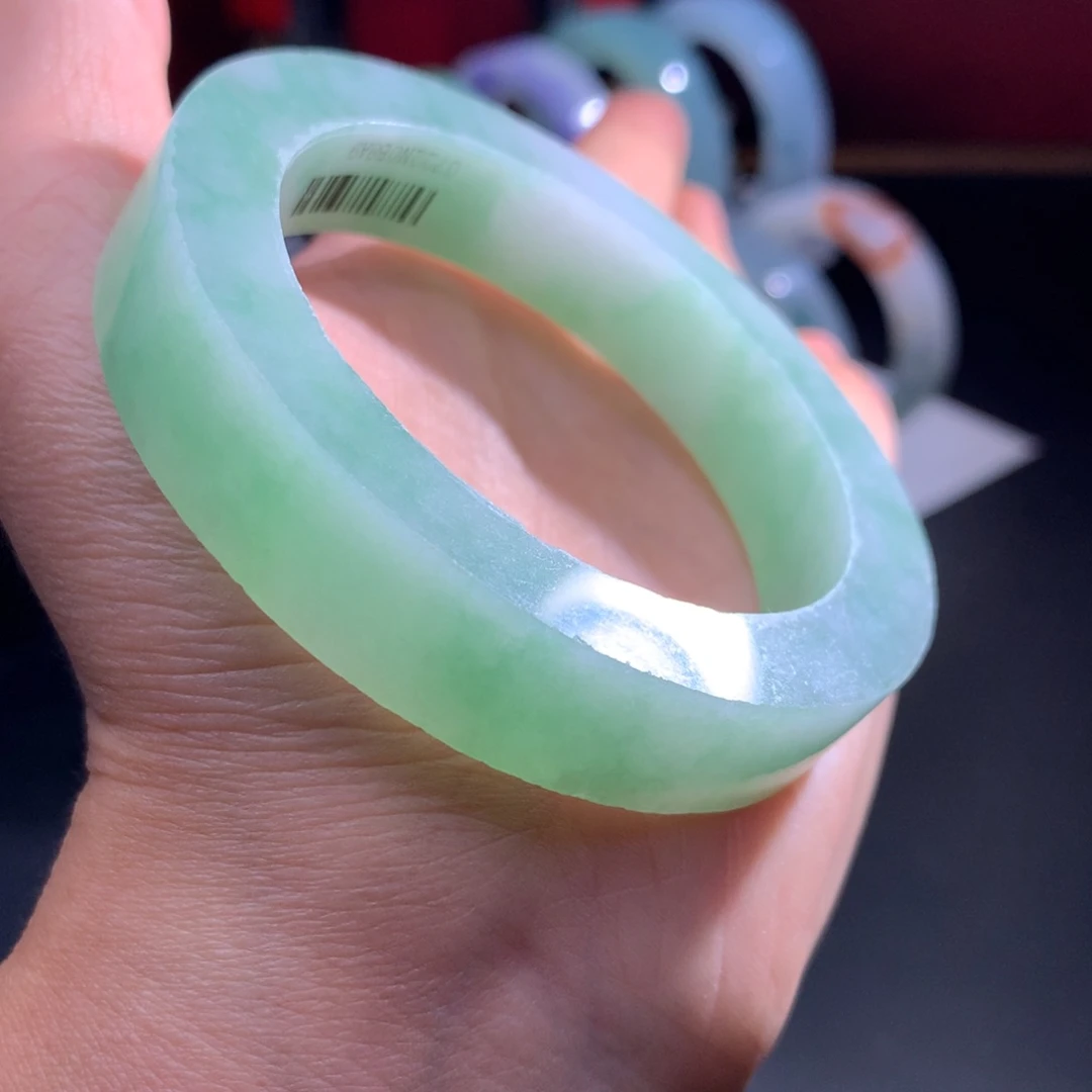 定制翡翠翡翠手镯未镶嵌