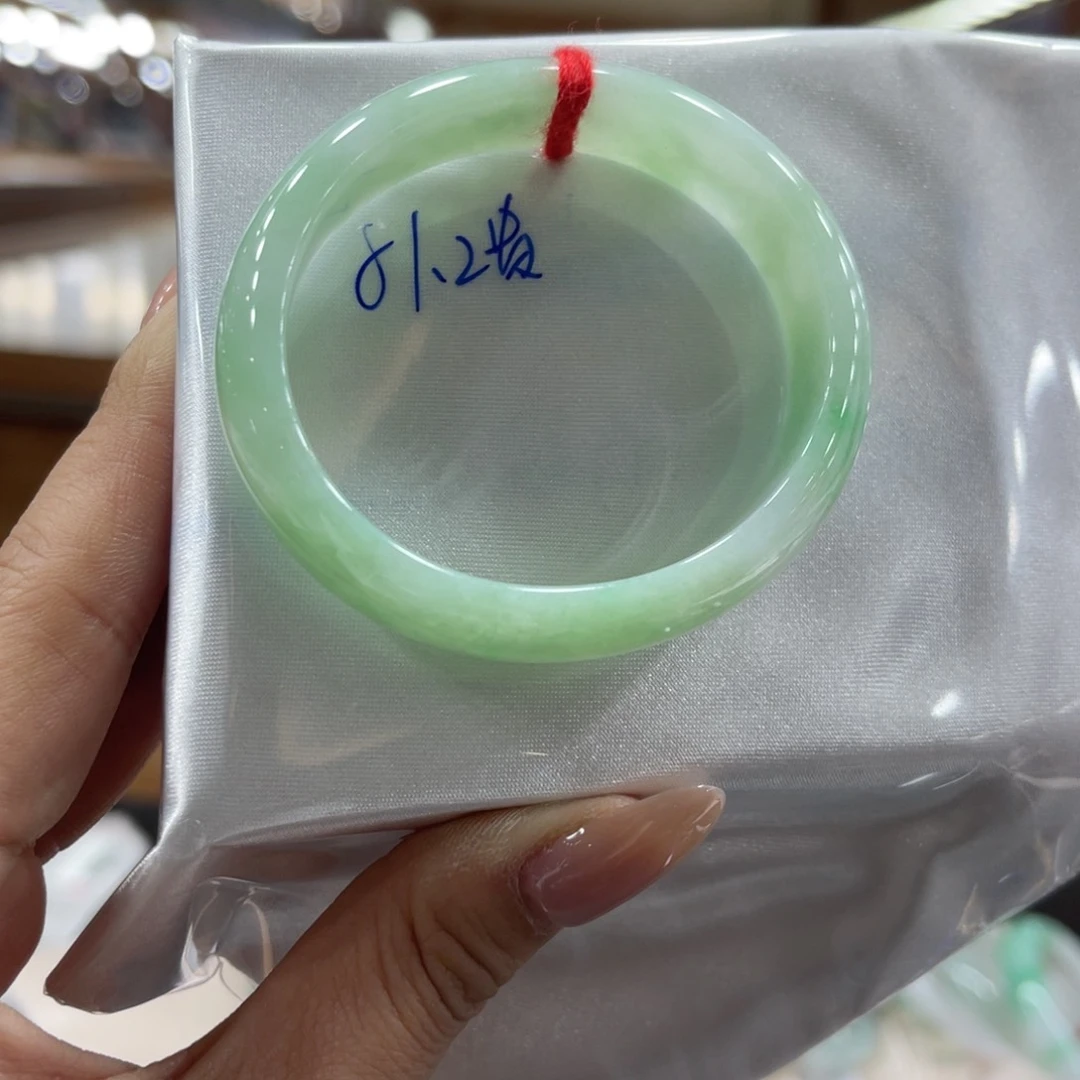 未镶嵌手镯翡翠翡翠