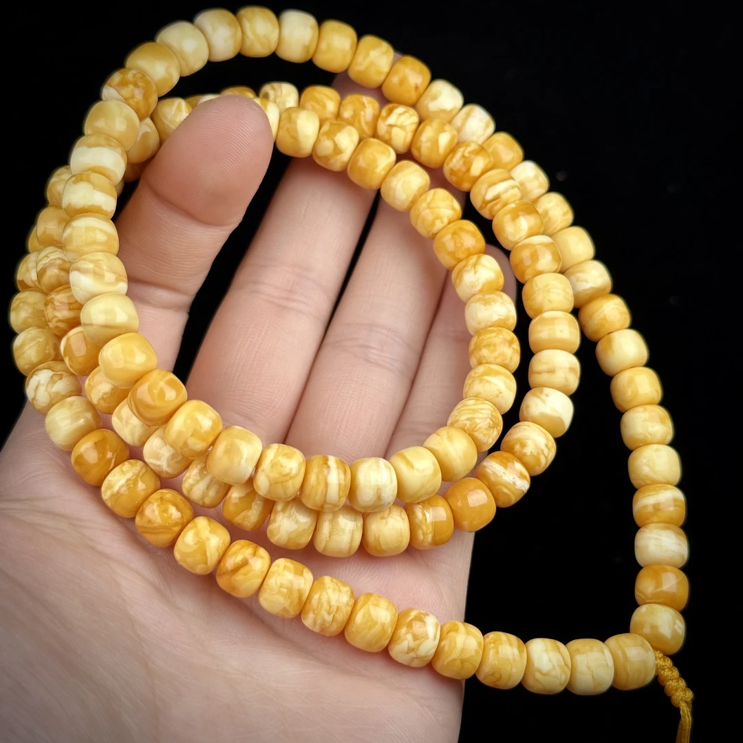 R2689天然俄料蜜蜡妖花108颗脖挂7.7x6.2mm 32.6克