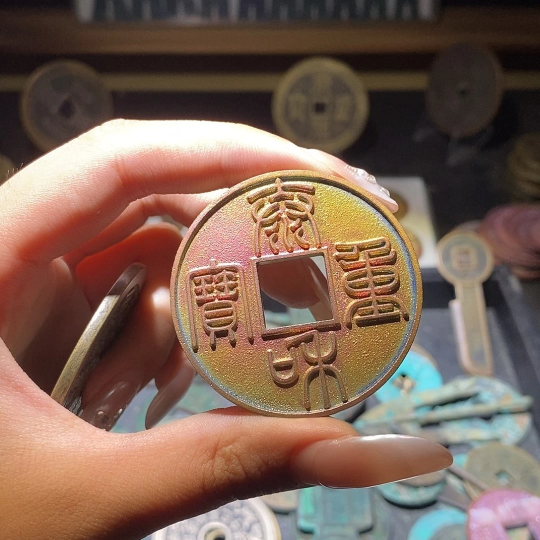 月***风铜现代仿制工艺品