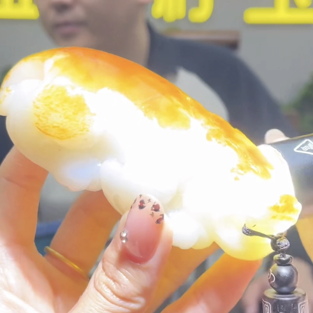 和田玉手把首饰珠宝拍一发一