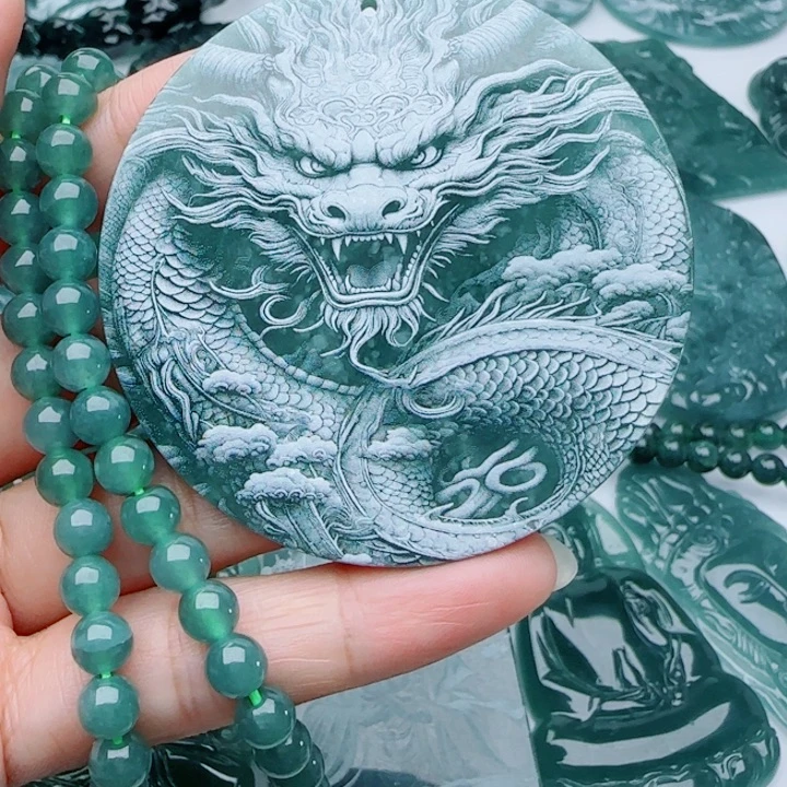 翡翠未镶嵌颈饰多样性发货天然A货翡翠