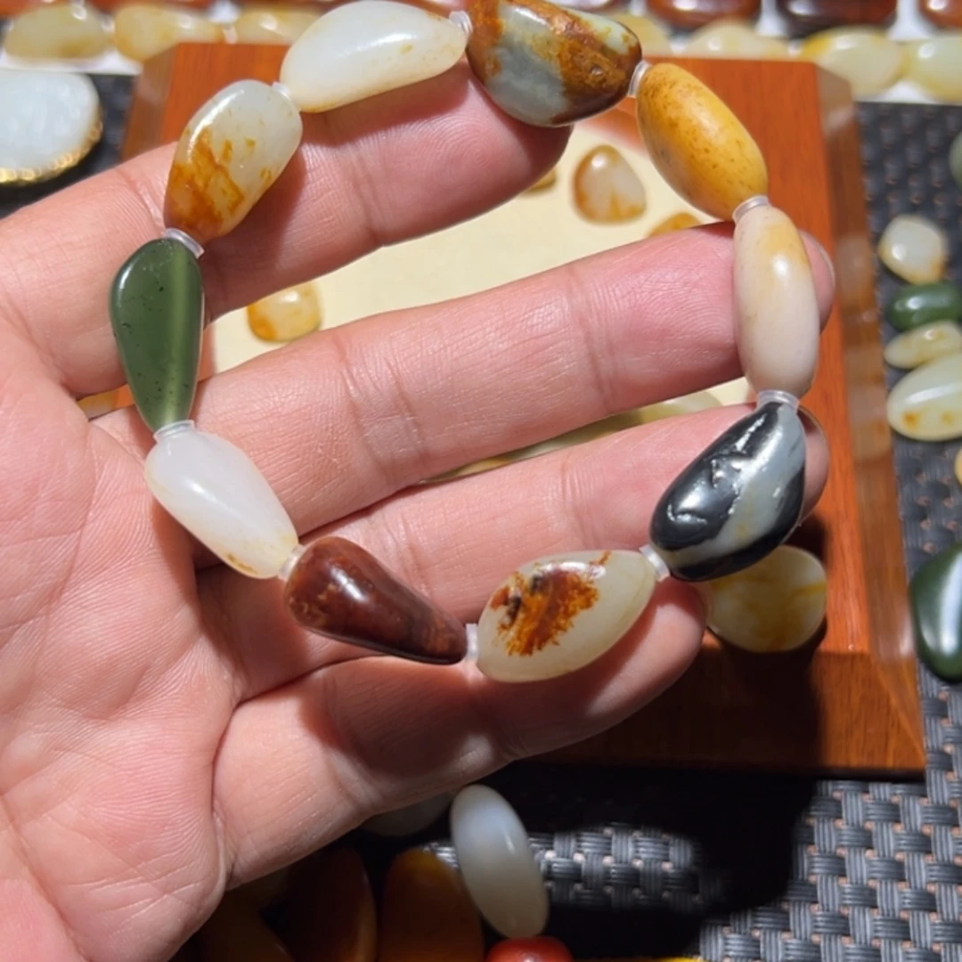 和田玉未镶嵌手链