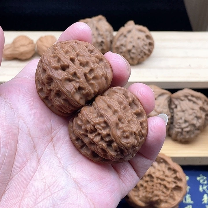 零***吊坠文玩核桃三角白