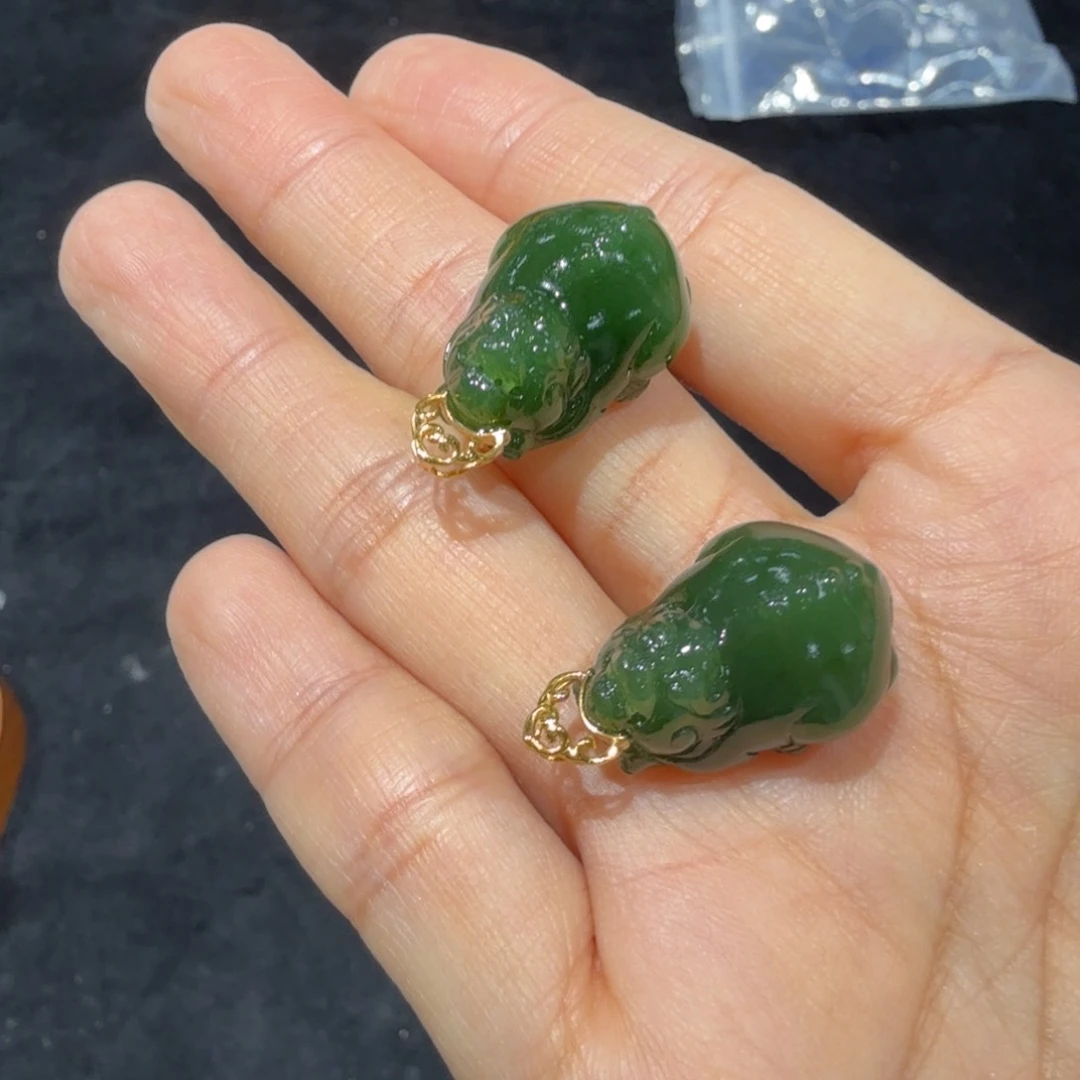 和田玉18K金镶嵌颈饰俄料碧玉貔貅TZ多样性拍一发一