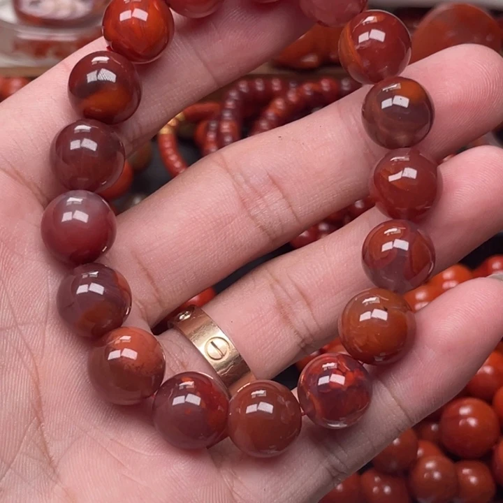 南红玛瑙未镶嵌手链