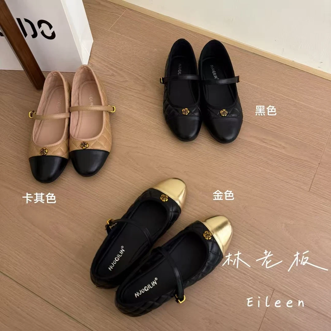 韩版平底金扣山茶花拼色玛丽珍鞋女款单鞋Q80-2