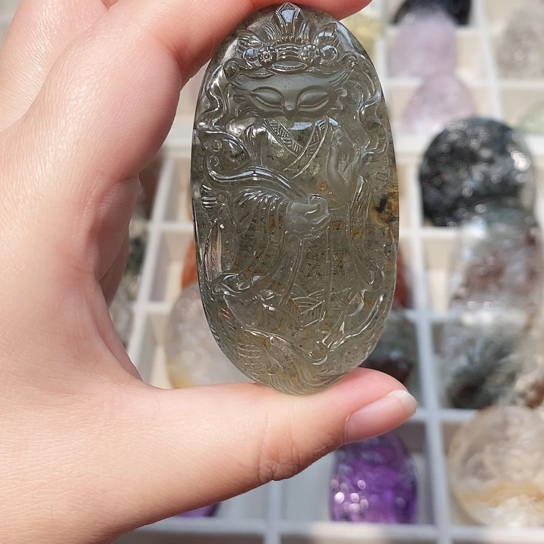 未镶嵌水晶颈饰幽灵