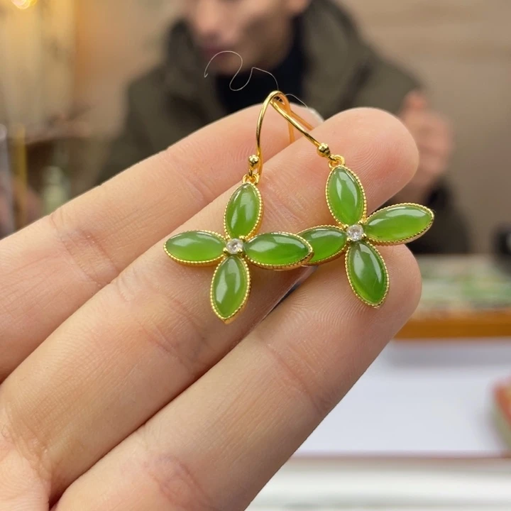 和田玉银S925镶嵌耳饰