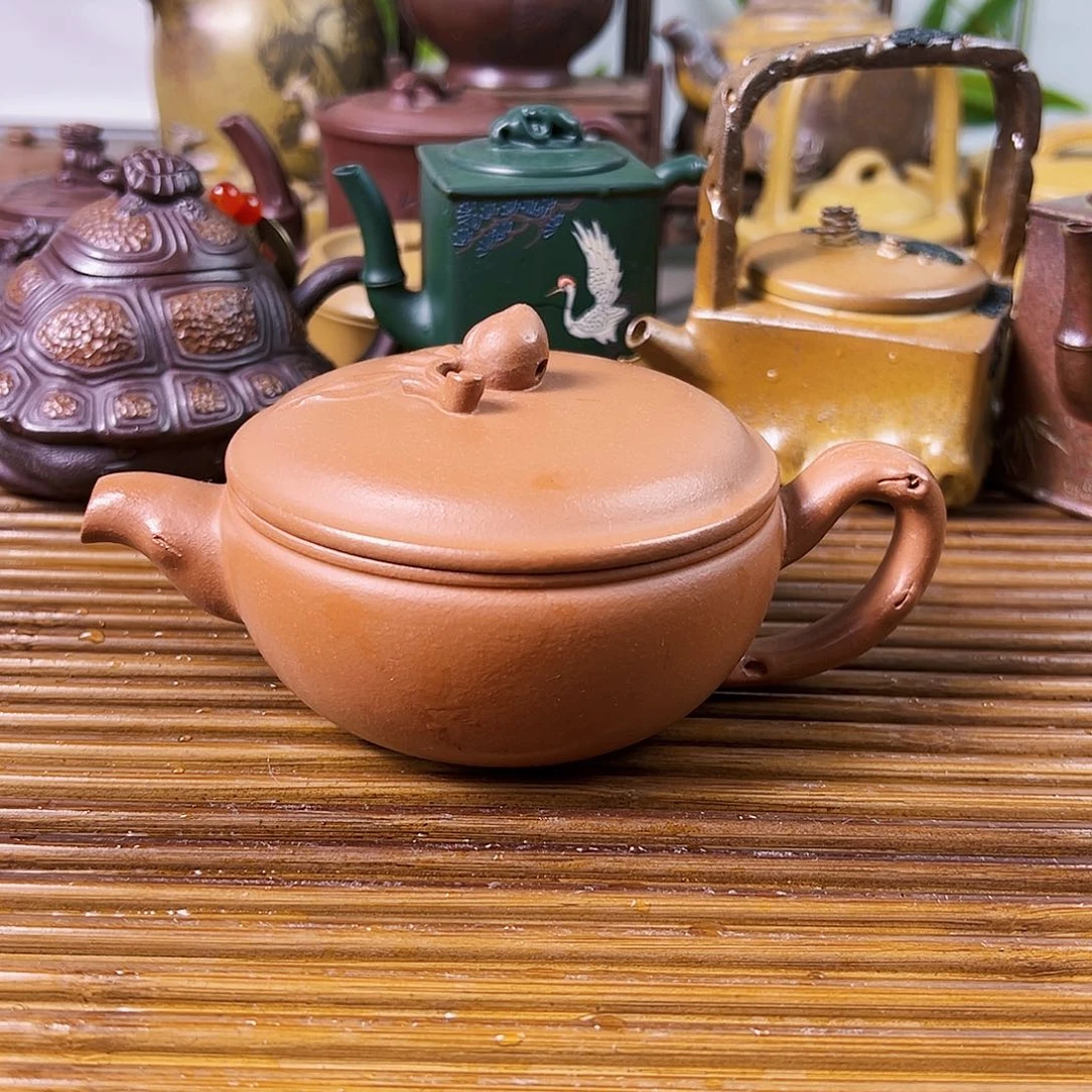 紫砂茶壶寿桃汉瓦大红袍200cc