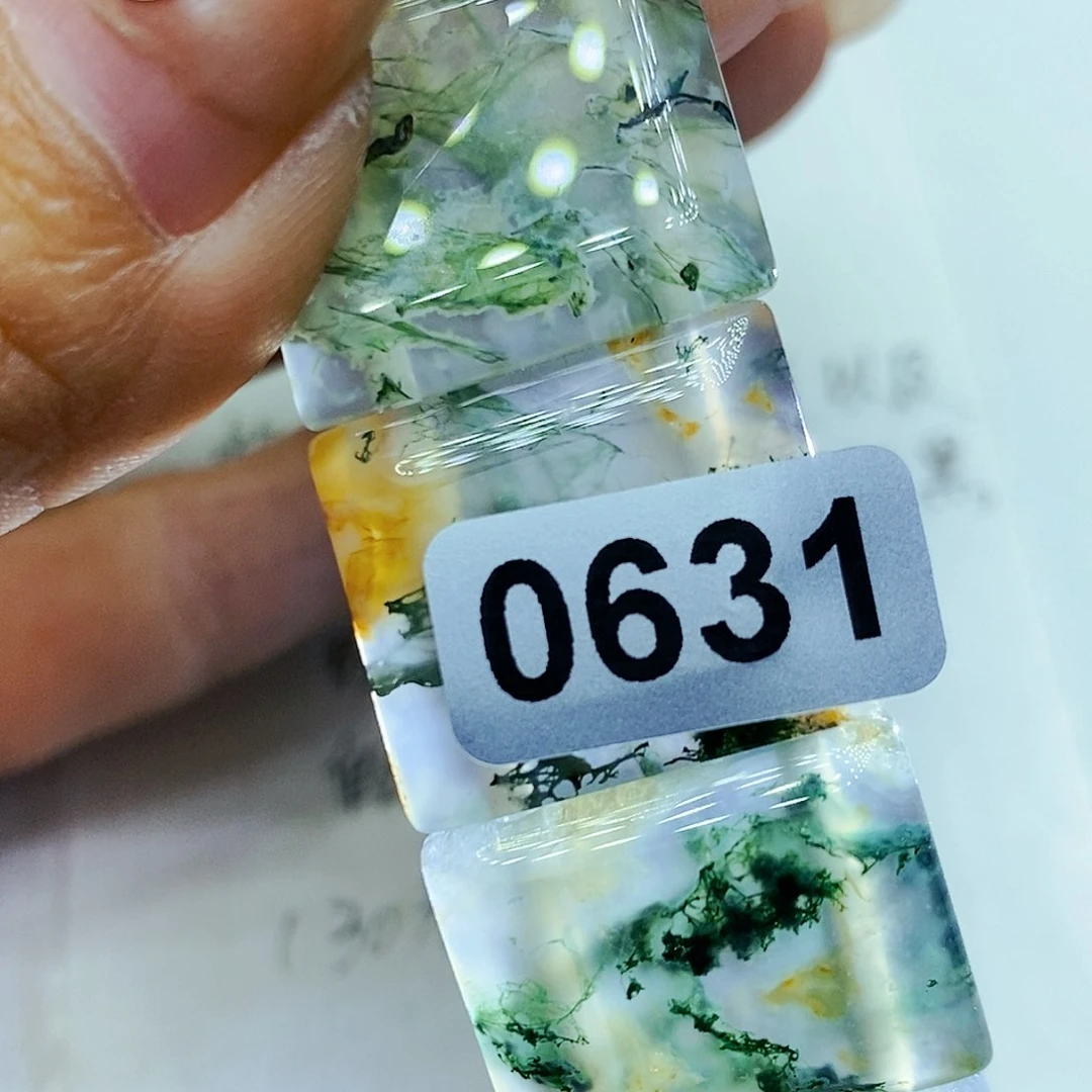 未镶嵌颈饰玛瑙/玉髓商**哥