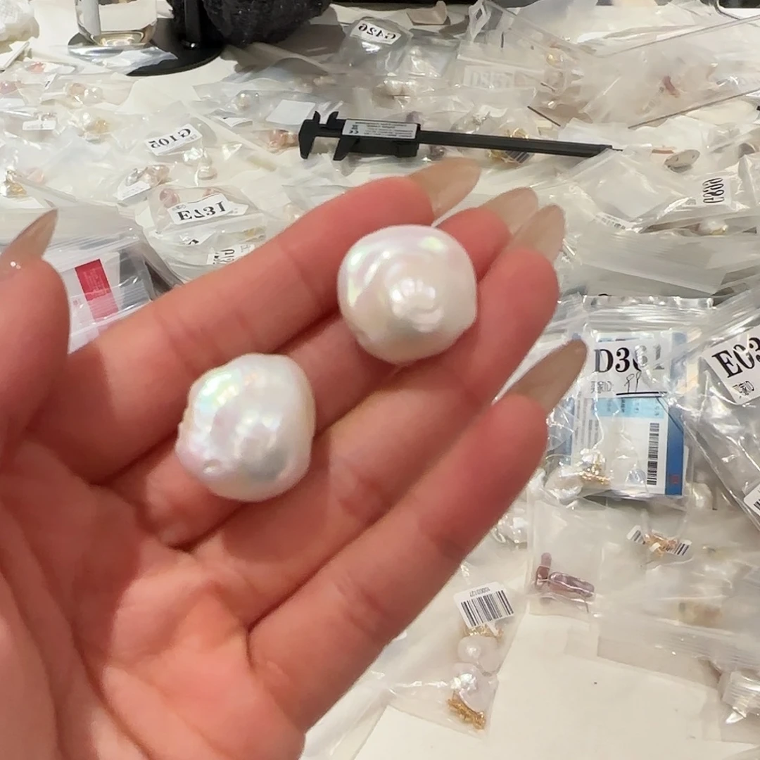 淡水珍珠耳饰合金