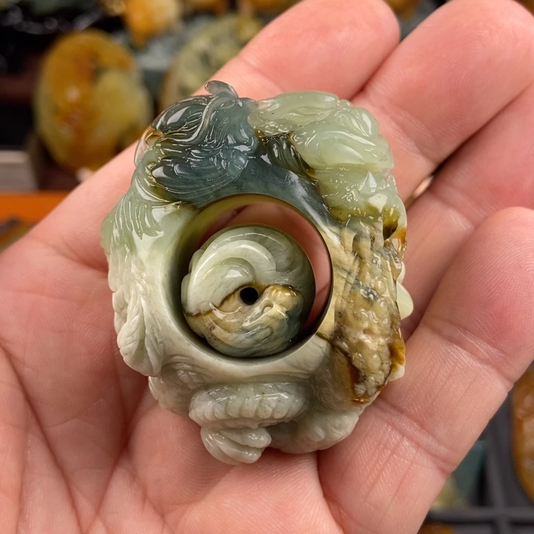 蛇纹石玉手把未镶嵌