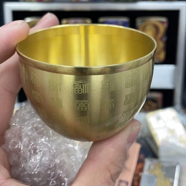 明铬哦哦咯摸摸哦哦哦哦