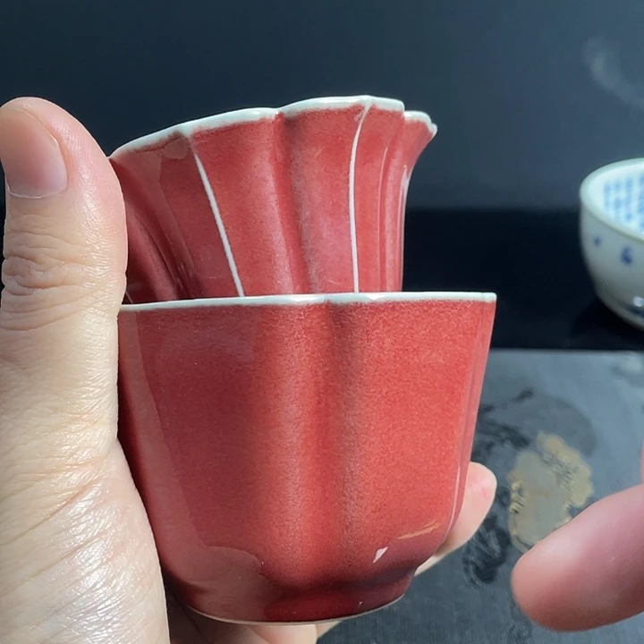 八***王青花釉里红主人杯