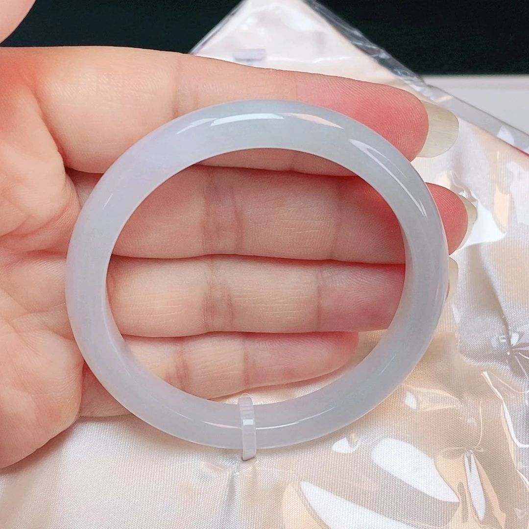 翡翠手镯未镶嵌正圈51.5