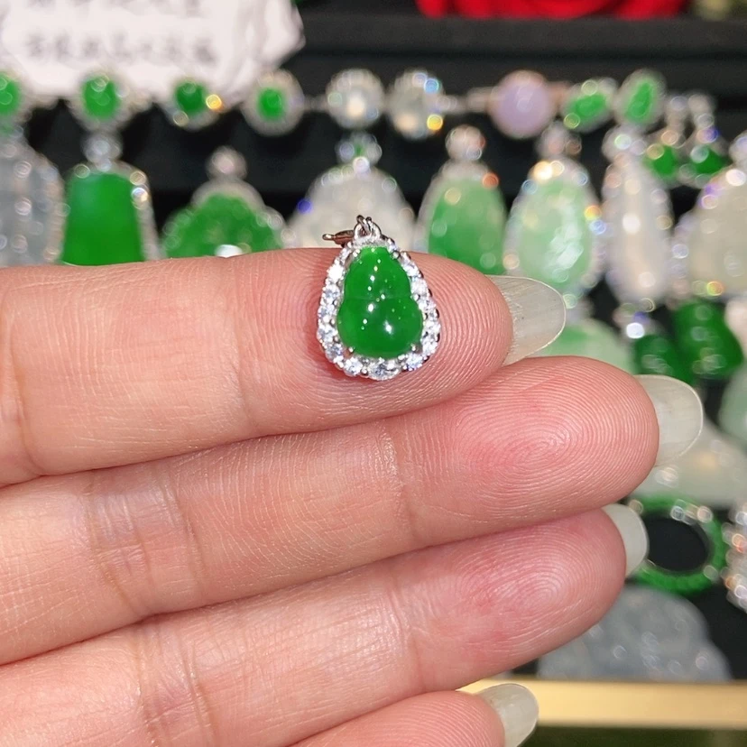 【闪购商品】颈饰未镶嵌翡翠天然翡翠