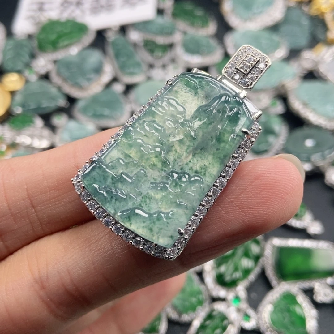 翡翠未镶嵌吊坠(不含链)