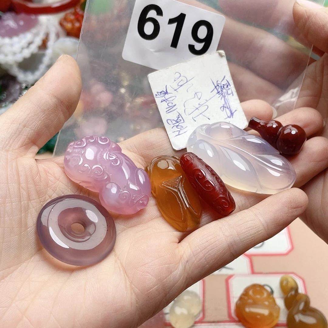 合金颈饰玛瑙/玉髓幸***星