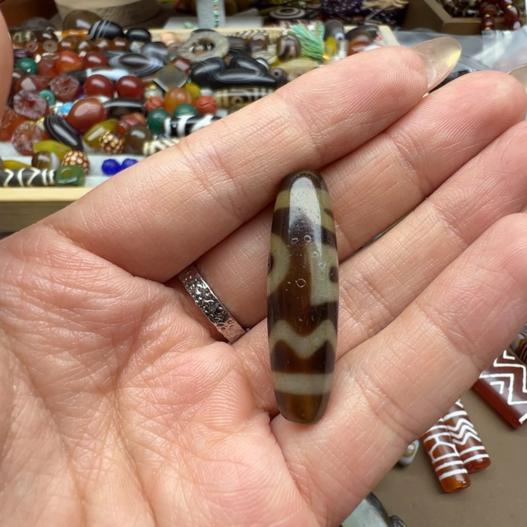 冲***号玛瑙/玉髓未镶嵌珠宝半成品
