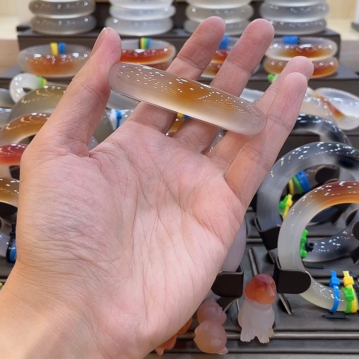 玛瑙/玉髓未镶嵌手镯29