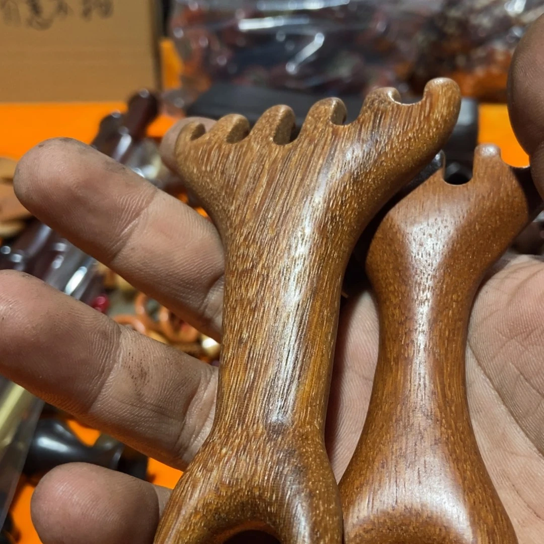 大果紫檀（缅甸花梨）蛤蟆筢子2个