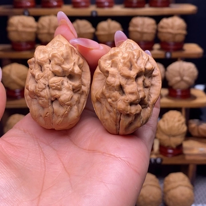 兜***文玩核桃把件毒蝎子96