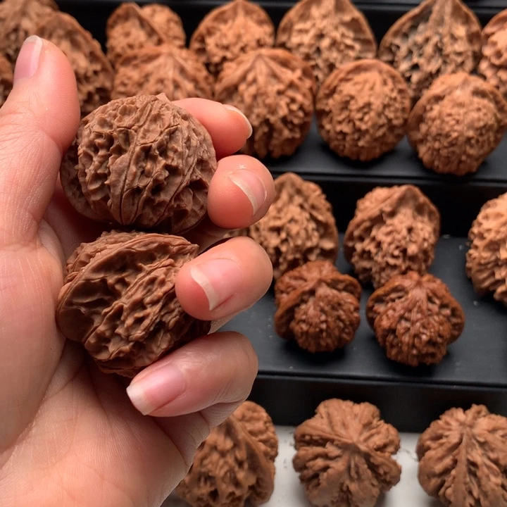 吊坠文玩核桃马****功秦岭野生核桃八盘