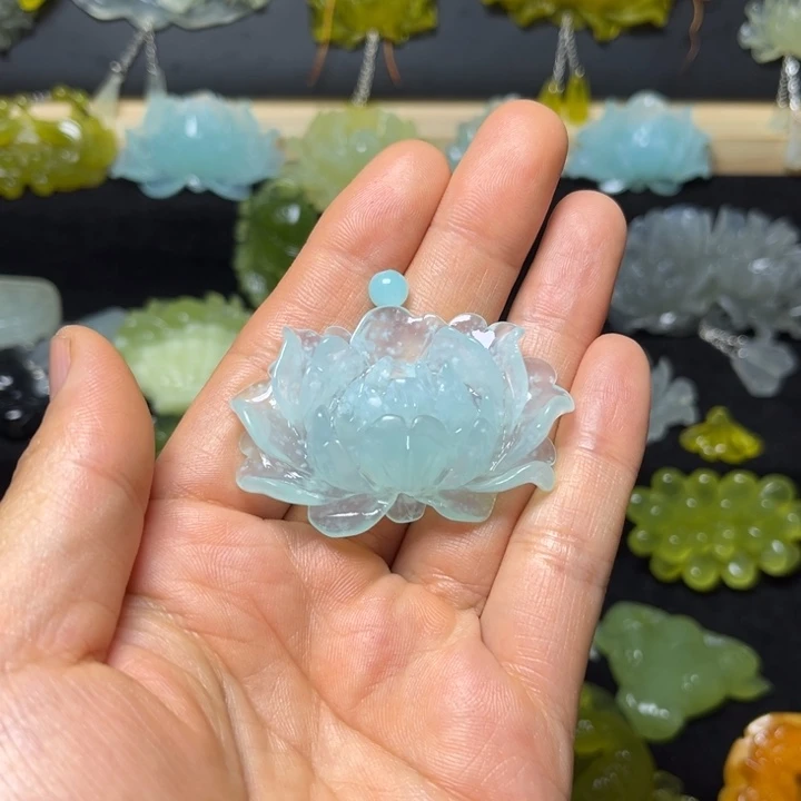 蛇纹石玉未镶嵌颈饰小*