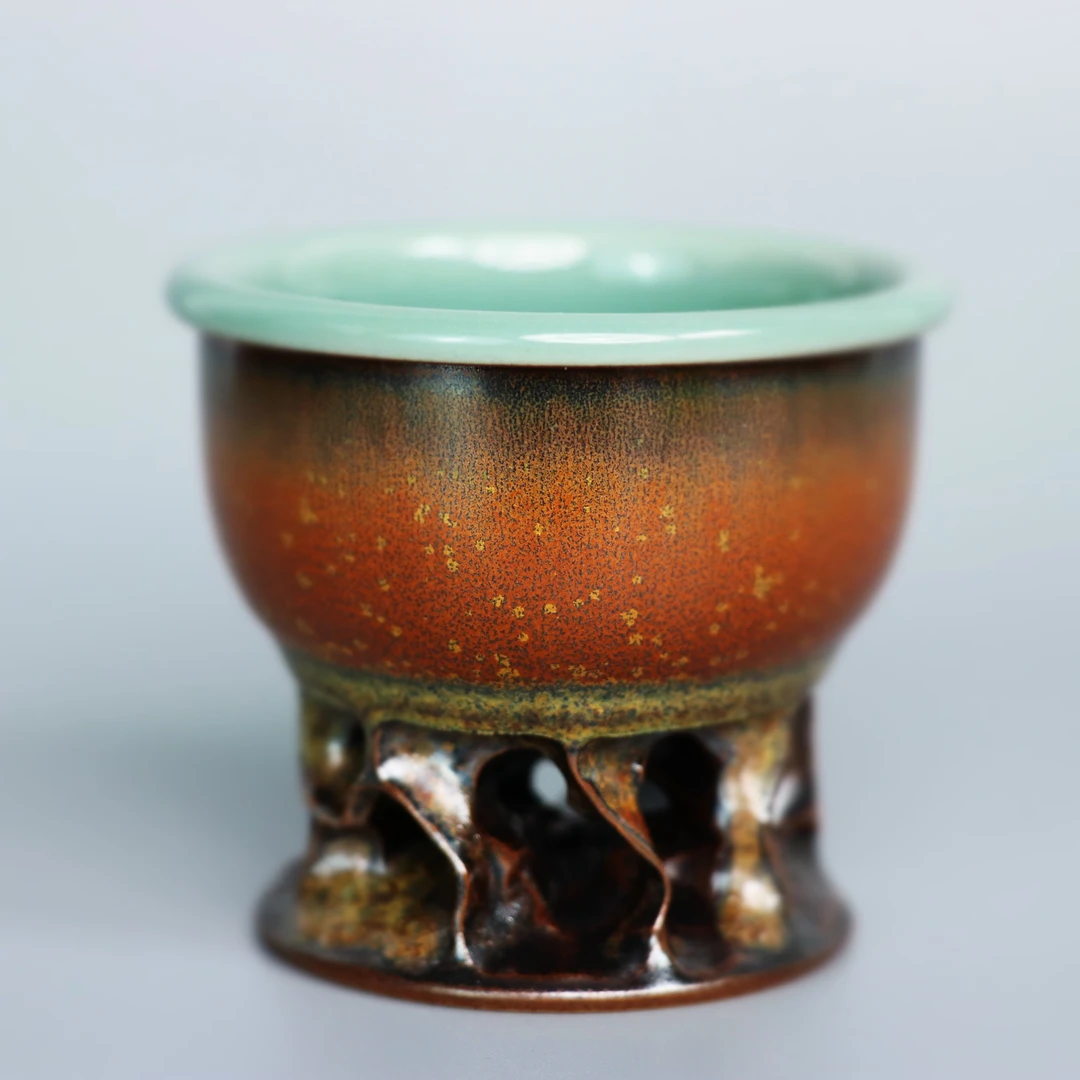 黄柯手工主人杯洒金灰釉梅子青太湖石系列龙泉青瓷禅定杯全手工