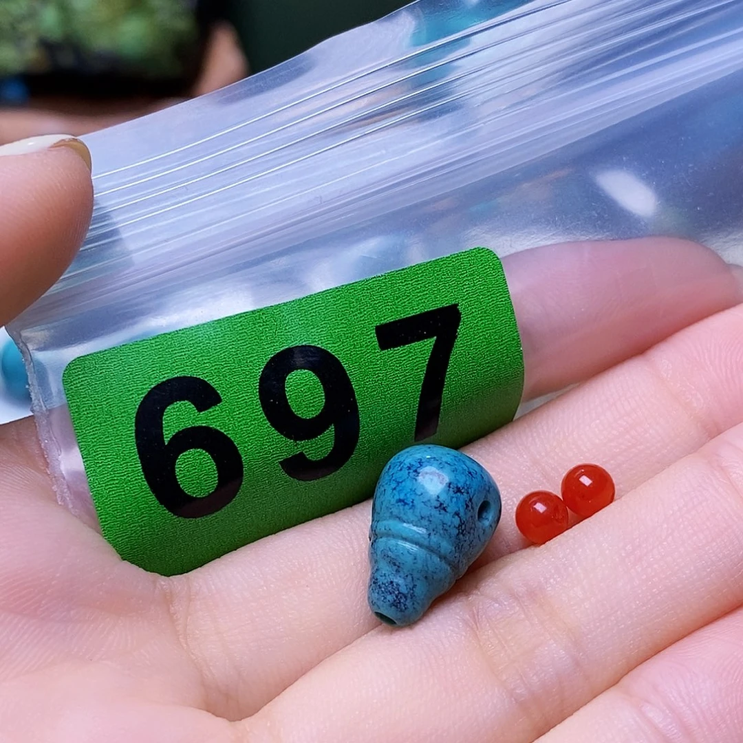 未镶嵌南红玛瑙珠宝奇石