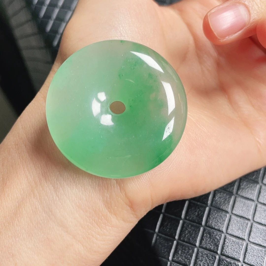 石英质玉未镶嵌挂件