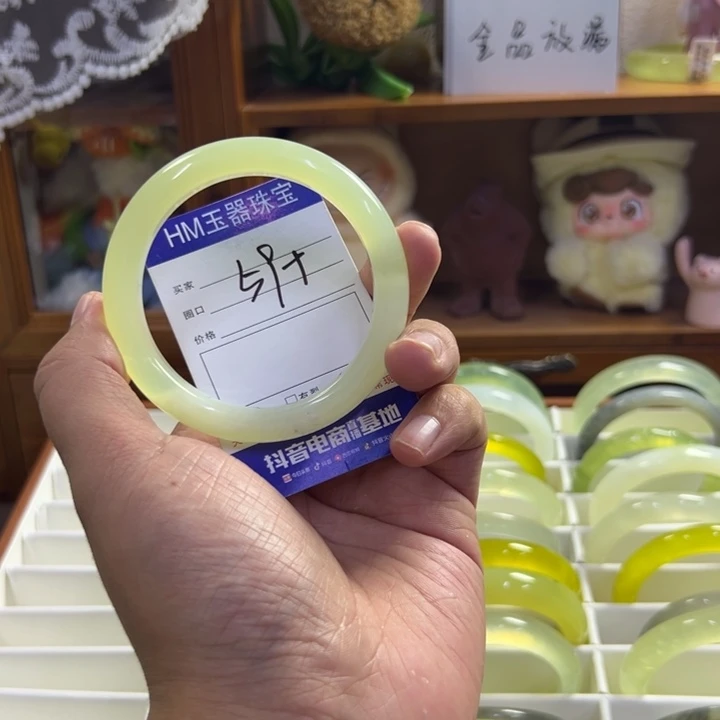 蛇纹石玉未镶嵌手镯457