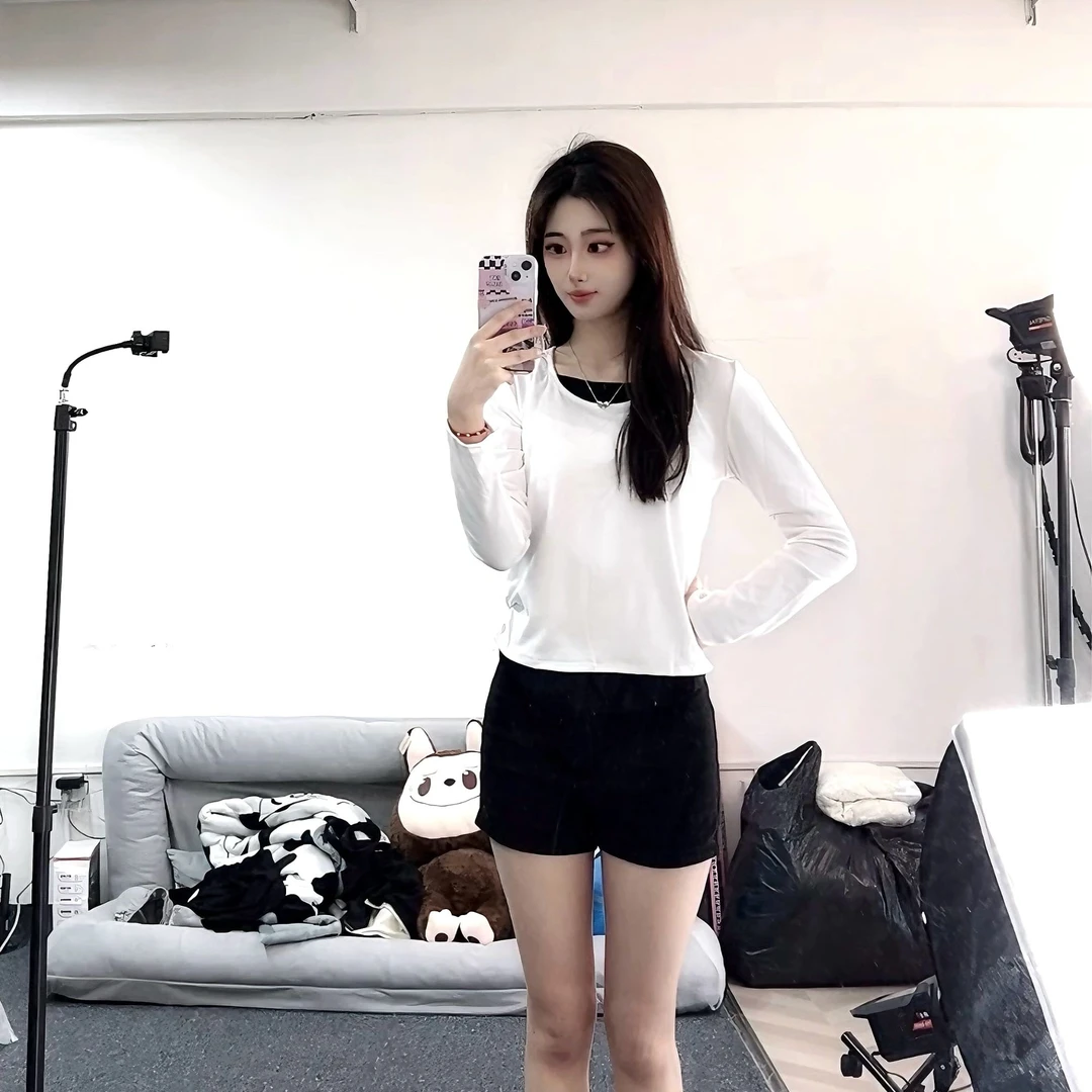 纯欲风正肩显瘦T恤春季时尚圆领拼接假两件长袖打底衫上衣女