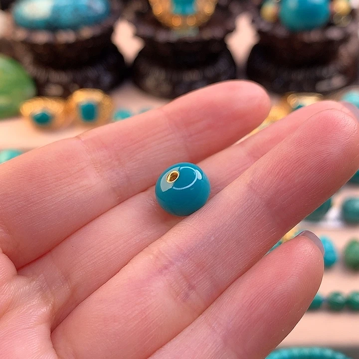 绿松石配饰未镶嵌