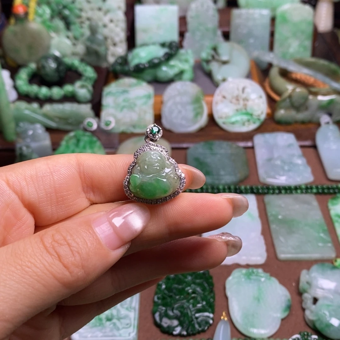 拐***哥颈饰未镶嵌翡翠11111111111111