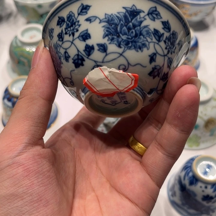 景德镇陶瓷杯子的