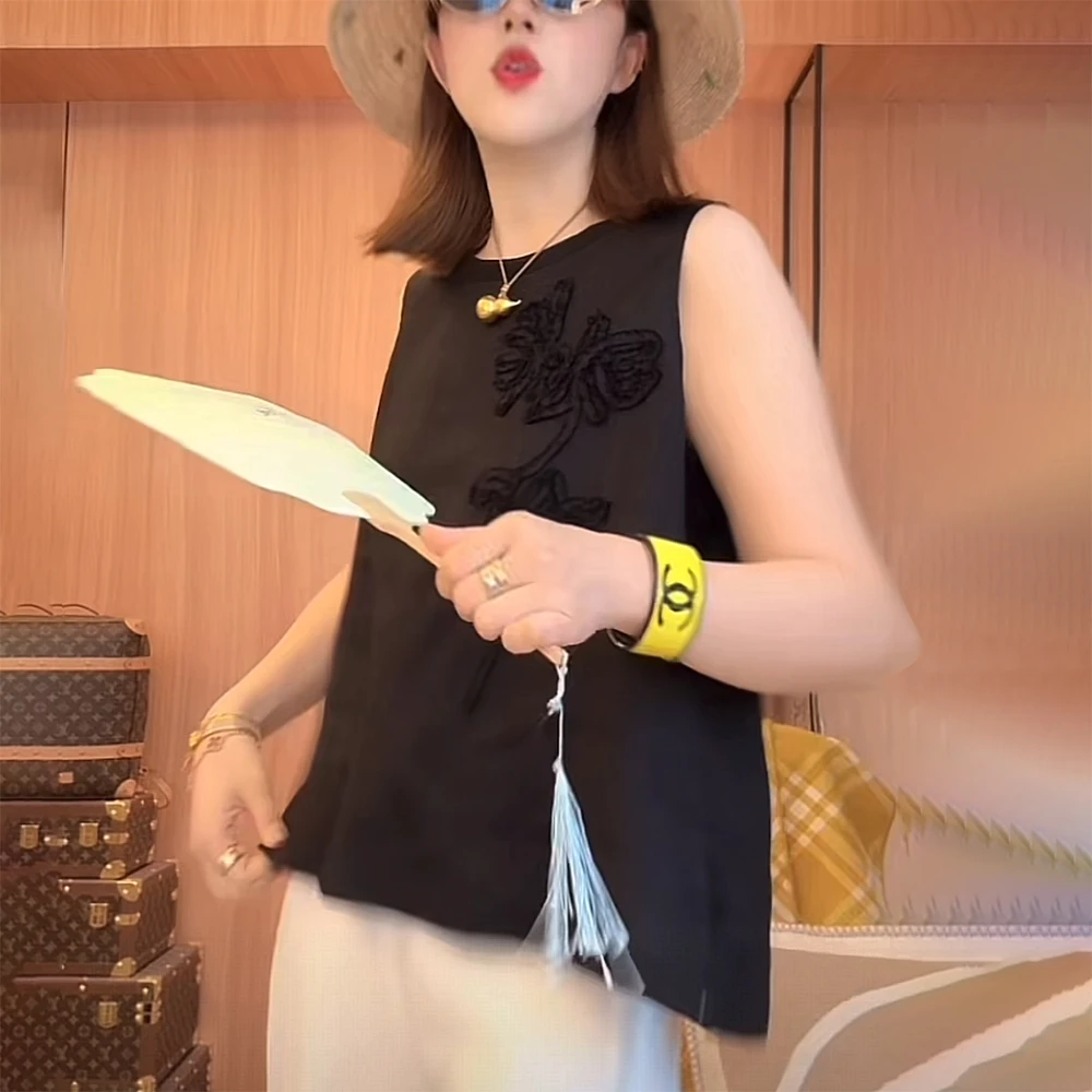 2025夏季新款黑色亚麻无袖背心女重工刺绣宽松显瘦遮肉上衣