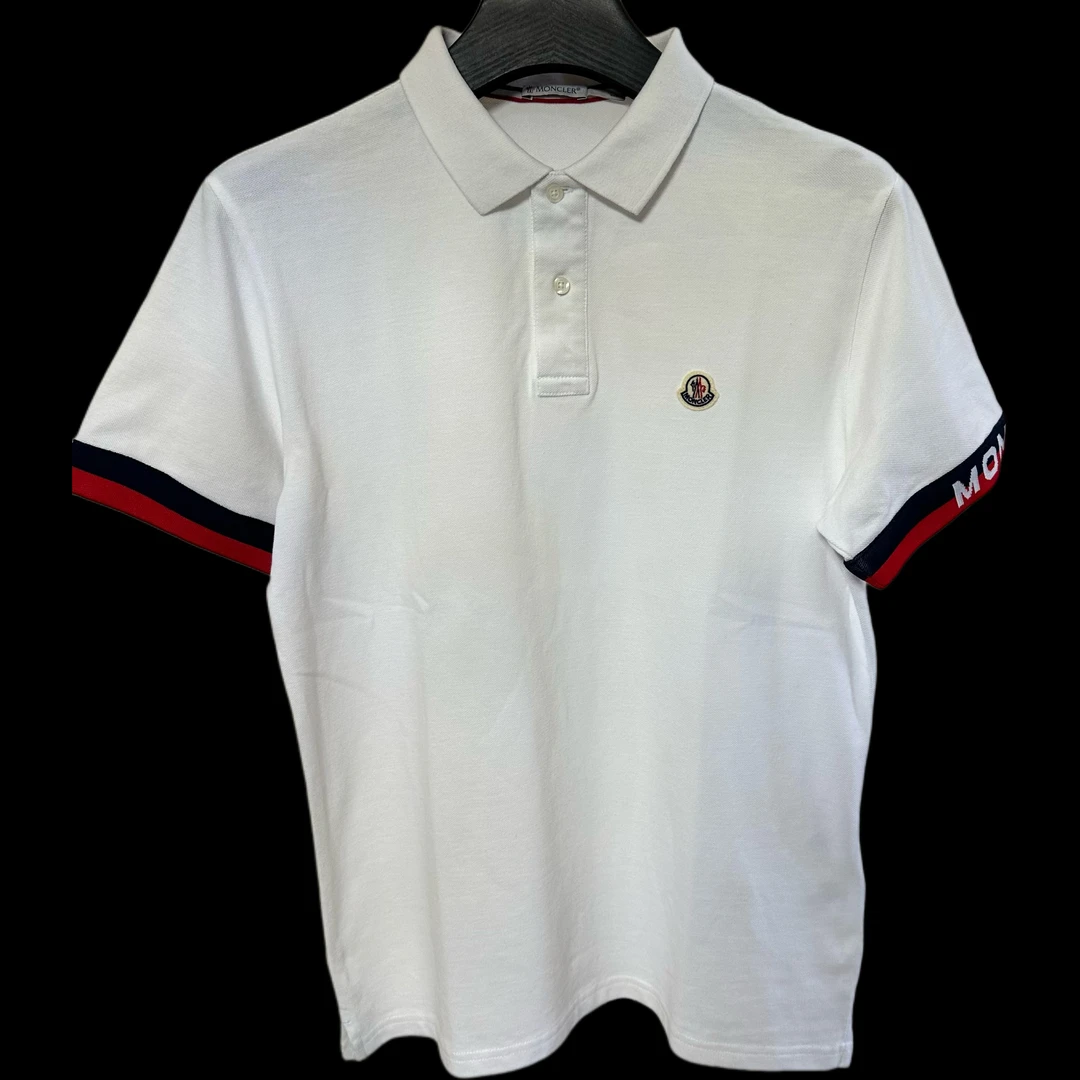 未使用 MONCLER 闲置新蒙口针织 logo 短袖 L 码 0573