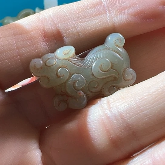 和田玉（糖玉）挂件未镶嵌山**逢