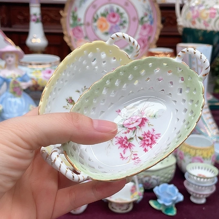 杯碟陶瓷摆件陶瓷